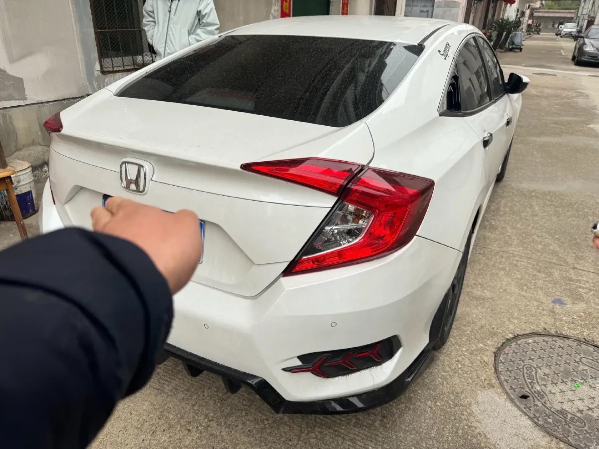2019 Honda Civic 1.5T 177HP L4 CVT,autocango,china used car exporter,china ev exporter,chinese used car exporter,chinese used ev exporter