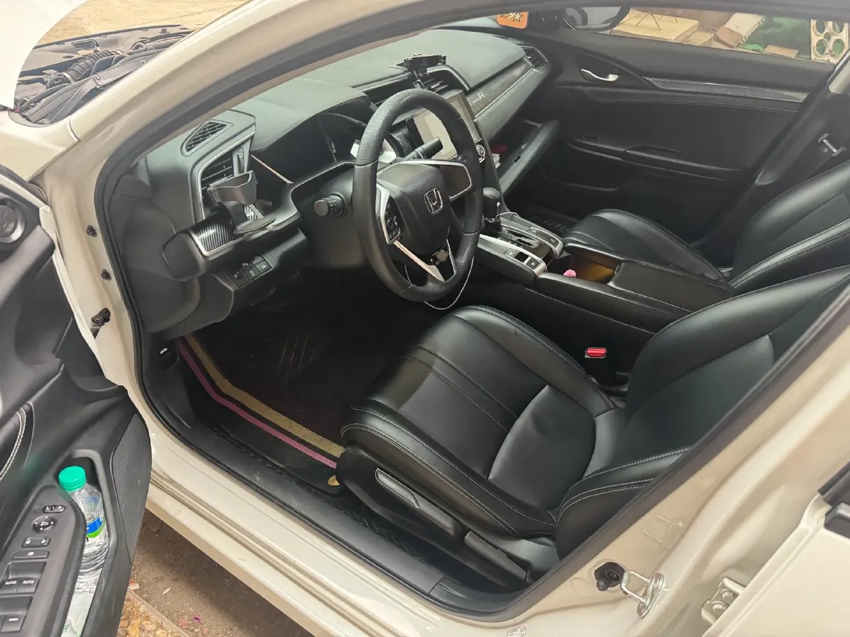 2019 Honda Civic 1.5T 177HP L4 CVT,autocango,china used car exporter,china ev exporter,chinese used car exporter,chinese used ev exporter