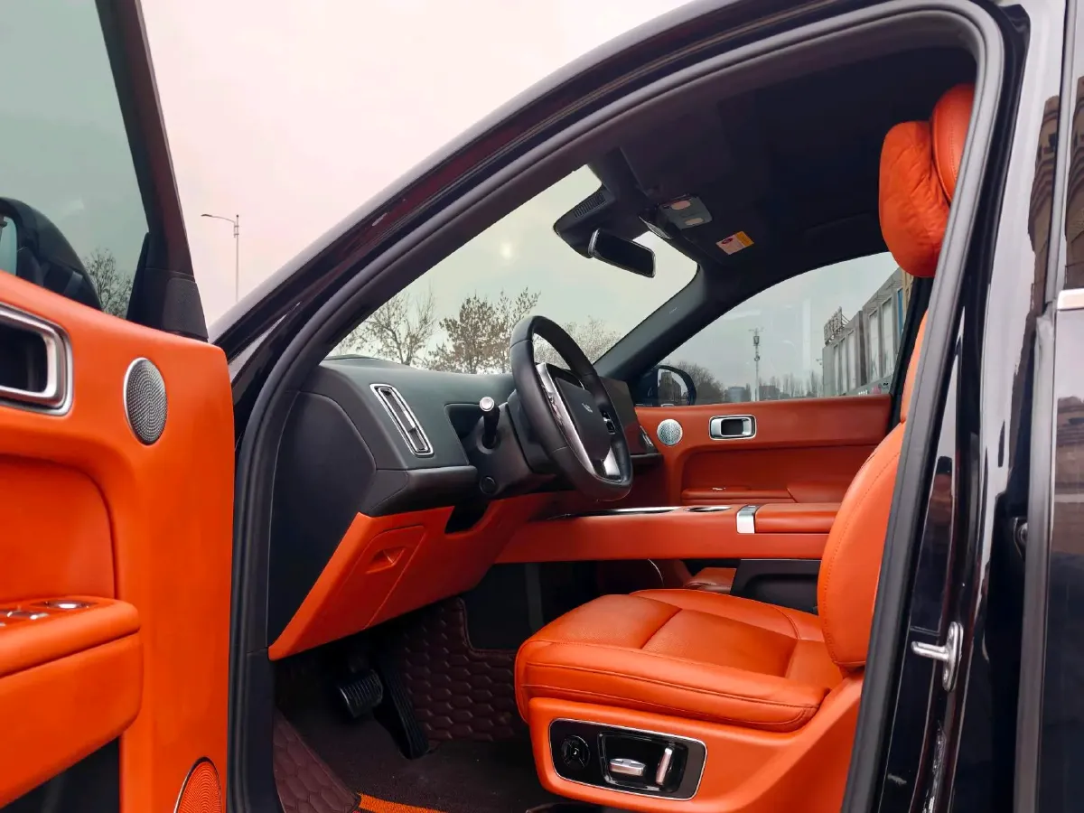 2024 Volvo S60 2.0T 197HP L4 7DCT,autocango,china used car exporter,china ev exporter,chinese used car exporter,chinese used ev exporter