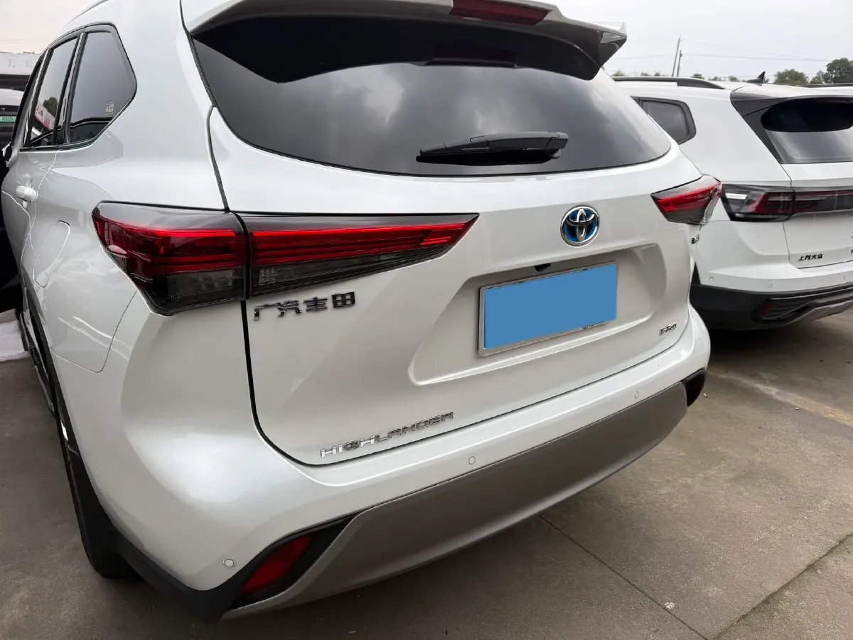 2023 Toyota Highlander 2.5L 189HP L4 E-CVT Hybrid,autocango,china used car exporter,china ev exporter,chinese used car exporter,chinese used ev exporter