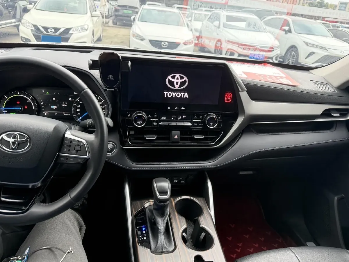 2023 Toyota Highlander 2.5L 189HP L4 E-CVT Hybrid,autocango,china used car exporter,china ev exporter,chinese used car exporter,chinese used ev exporter