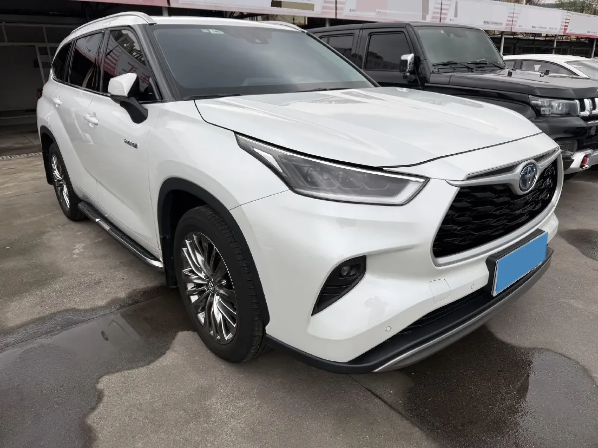 2023 Toyota Highlander 2.5L 189HP L4 E-CVT Hybrid,autocango,china used car exporter,china ev exporter,chinese used car exporter,chinese used ev exporter