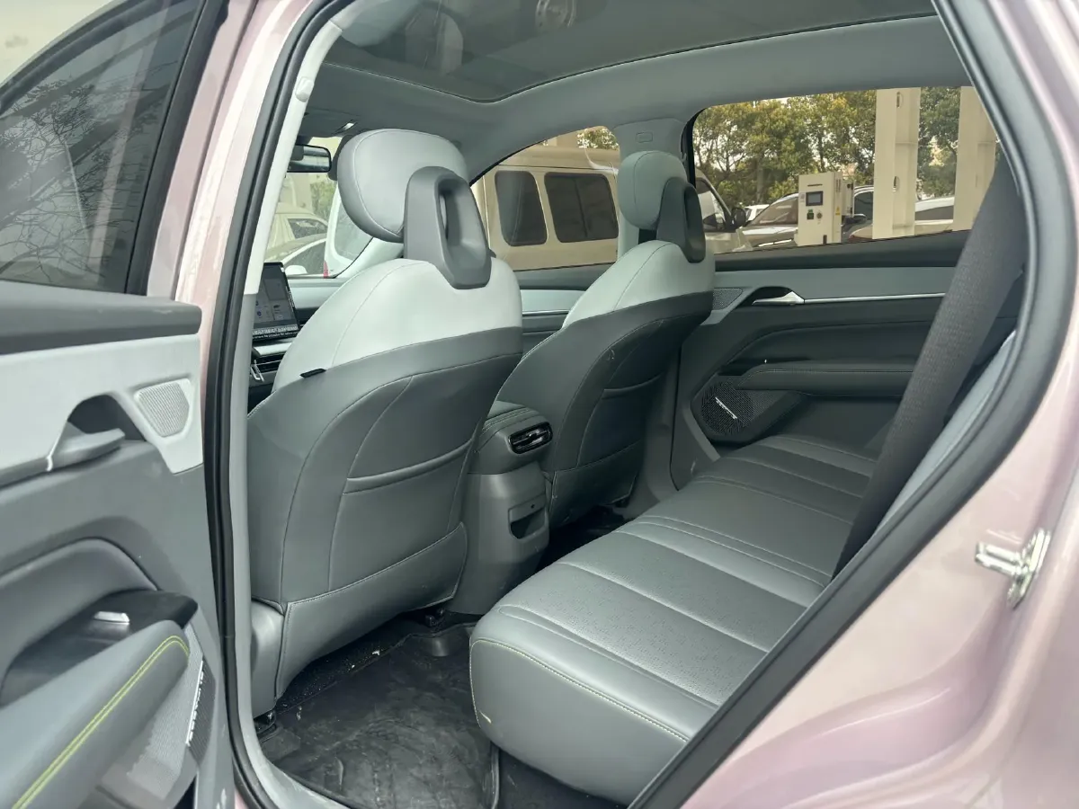 2025 Bestune YueYi 03 BEV 61.47KWH,autocango,china used car exporter,china ev exporter,chinese used car exporter,chinese used ev exporter