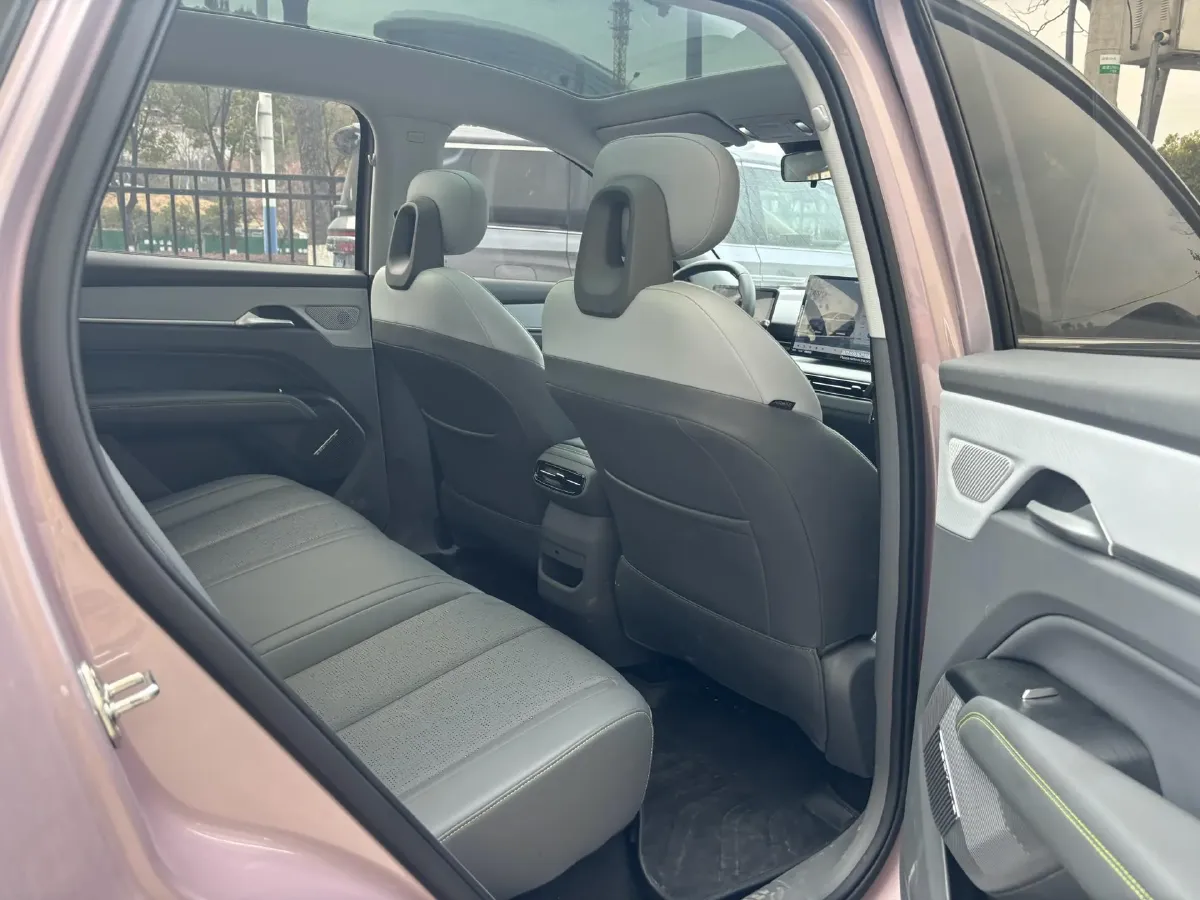 2025 Bestune YueYi 03 BEV 61.47KWH,autocango,china used car exporter,china ev exporter,chinese used car exporter,chinese used ev exporter