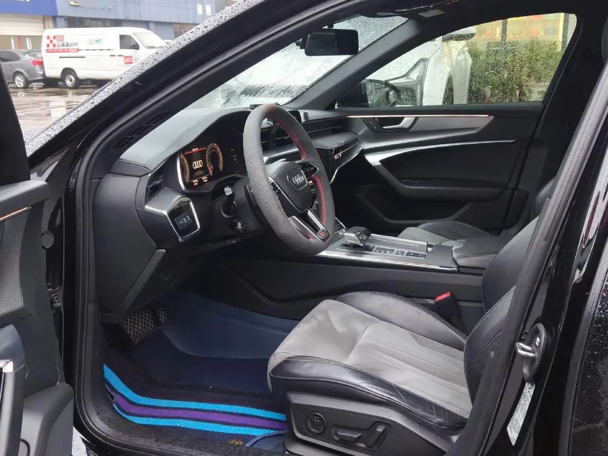 2021 Audi A6L 2.0T 190HP L4 7DCT,autocango,china used car exporter,china ev exporter,chinese used car exporter,chinese used ev exporter