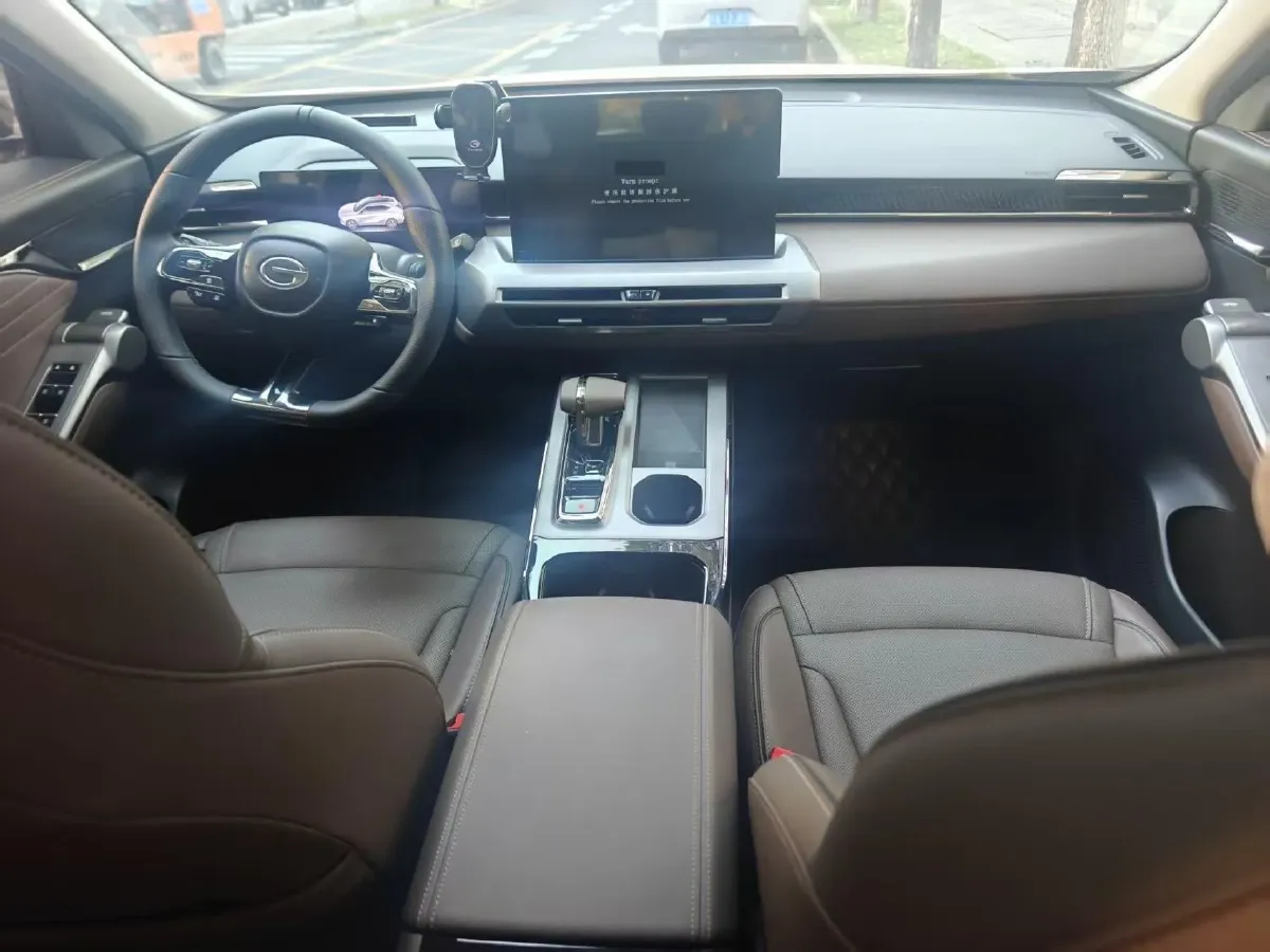 2024 GAC Trumpchi GS4 1.5T 177HP L4 7DCT,autocango,china used car exporter,china ev exporter,chinese used car exporter,chinese used ev exporter