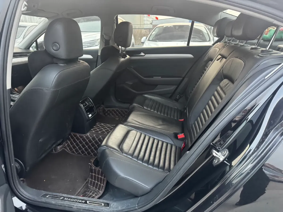 2019 Citroen C6 1.6T 170HP L4 6AT,autocango,china used car exporter,china ev exporter,chinese used car exporter,chinese used ev exporter