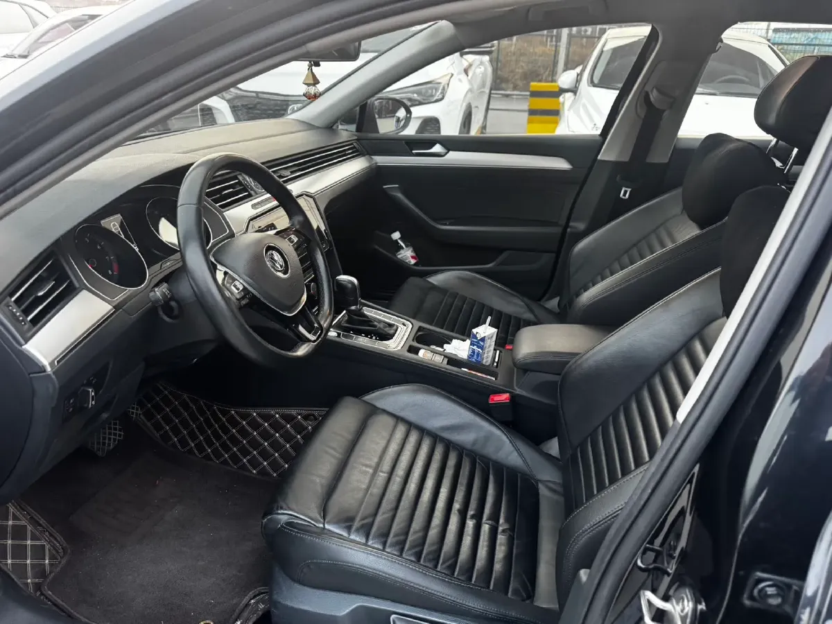 2019 Citroen C6 1.6T 170HP L4 6AT,autocango,china used car exporter,china ev exporter,chinese used car exporter,chinese used ev exporter