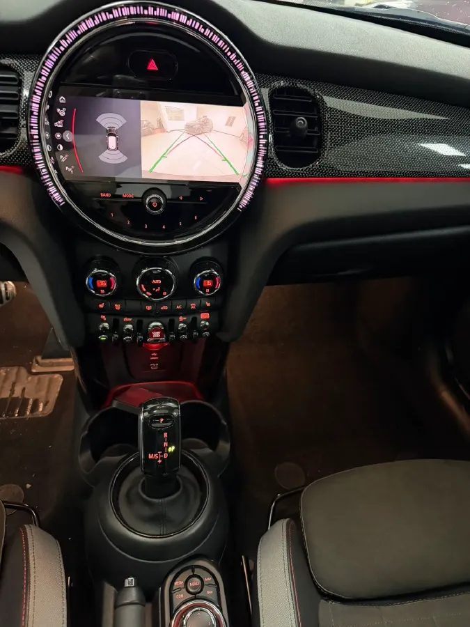 2022 MINI JCW 2.0T 231HP L4 8AT,autocango,china used car exporter,china ev exporter,chinese used car exporter,chinese used ev exporter