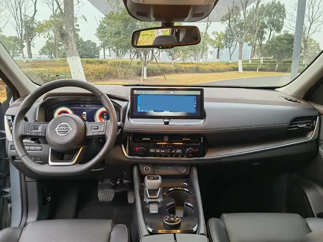 2021 Nissan X-Trail 1.5T 204HP L3 CVT,autocango,china used car exporter,china ev exporter,chinese used car exporter,chinese used ev exporter