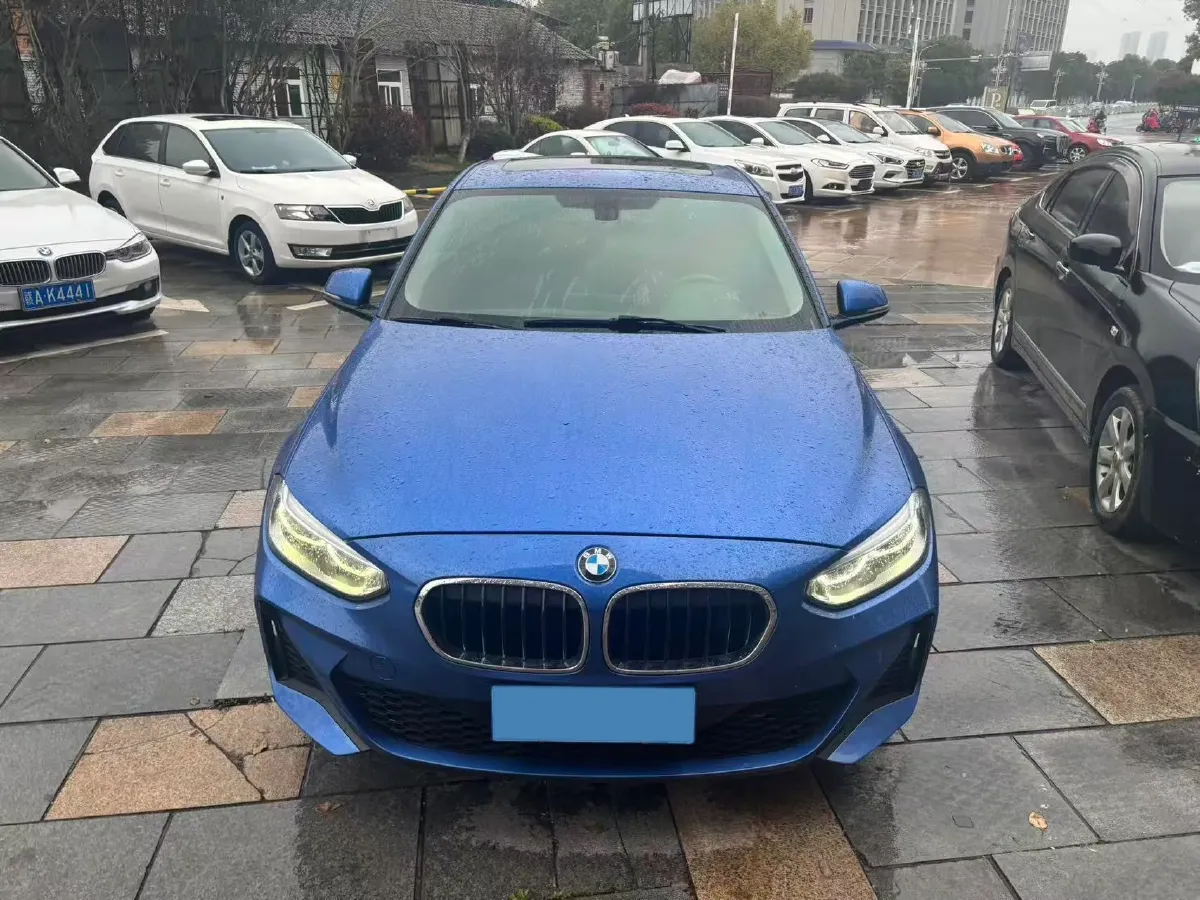 2020 BMW 1 Series 1.5T 140HP L3 7DCT,autocango,china used car exporter,china ev exporter,chinese used car exporter,chinese used ev exporter