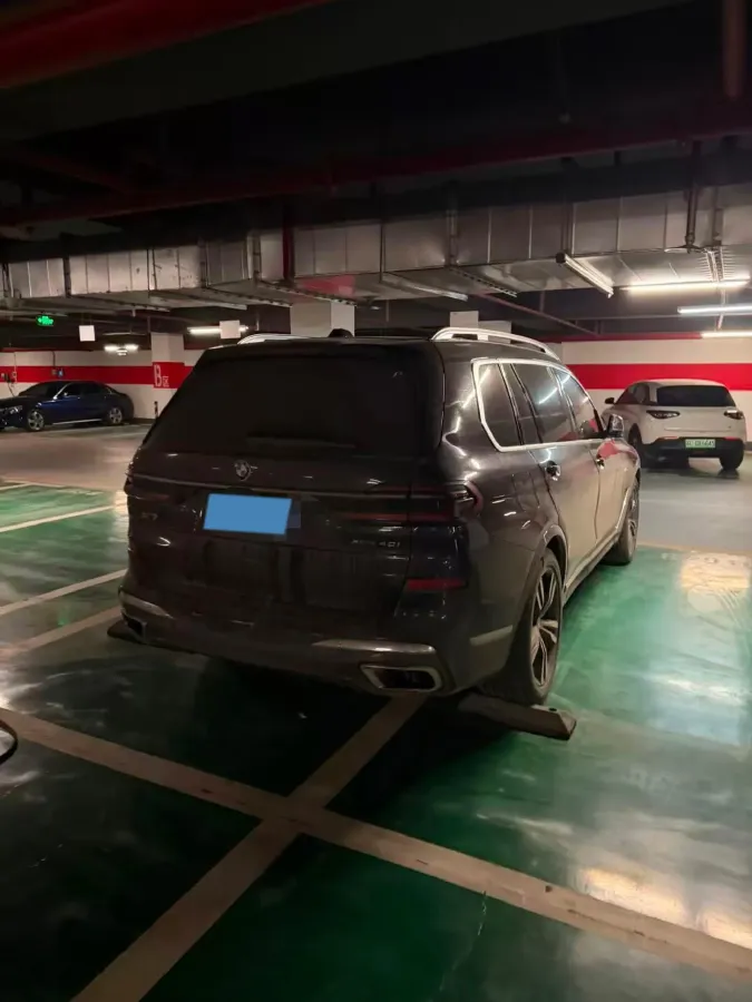 2023 BMW X7 3.0T 381HP L6 8AT,autocango,china used car exporter,china ev exporter,chinese used car exporter,chinese used ev exporter