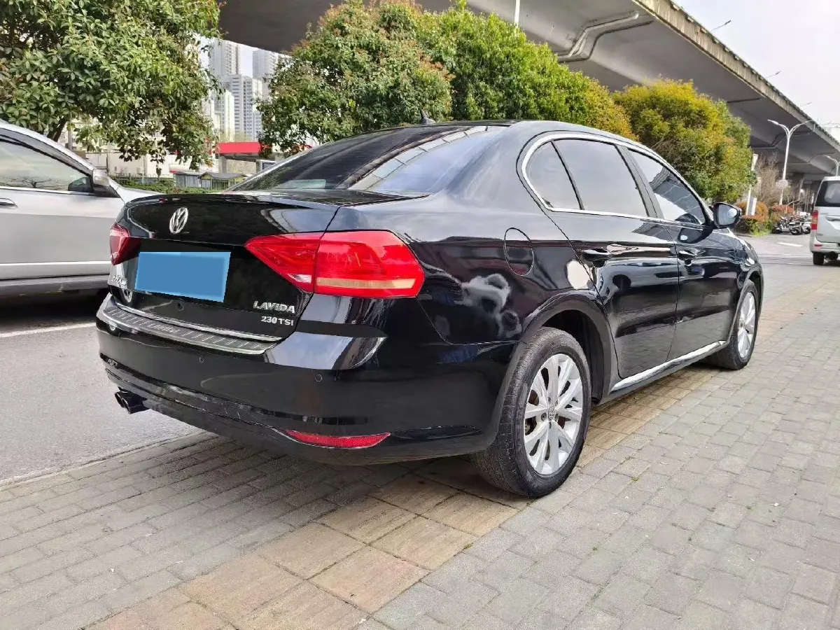 2015 Volkswagen Lavida 1.6L 110HP L4 6AT,autocango,china used car exporter,china ev exporter,chinese used car exporter,chinese used ev exporter