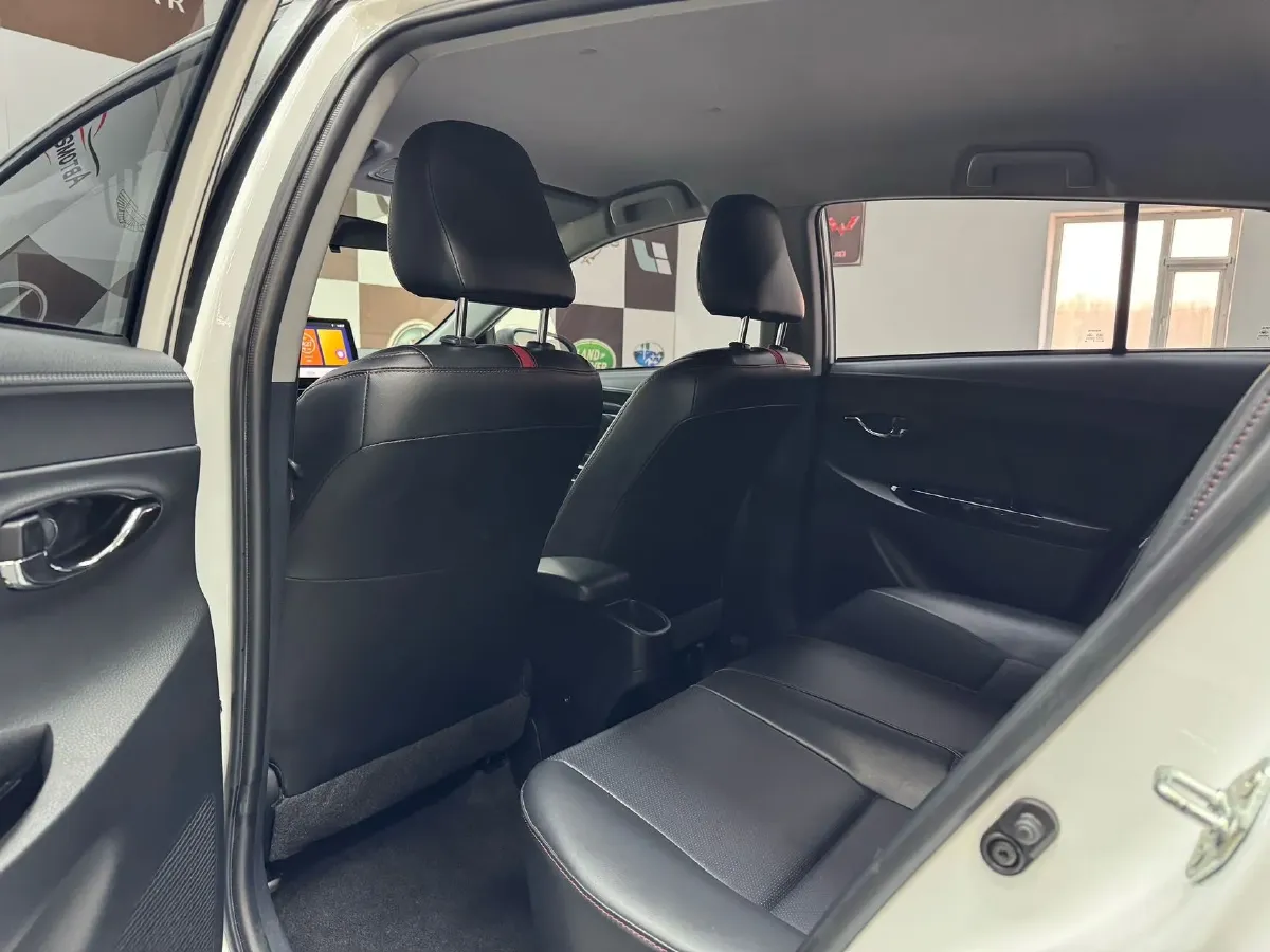 2022 Toyota Yaris L 1.5L 112HP L4 CVT,autocango,china used car exporter,china ev exporter,chinese used car exporter,chinese used ev exporter