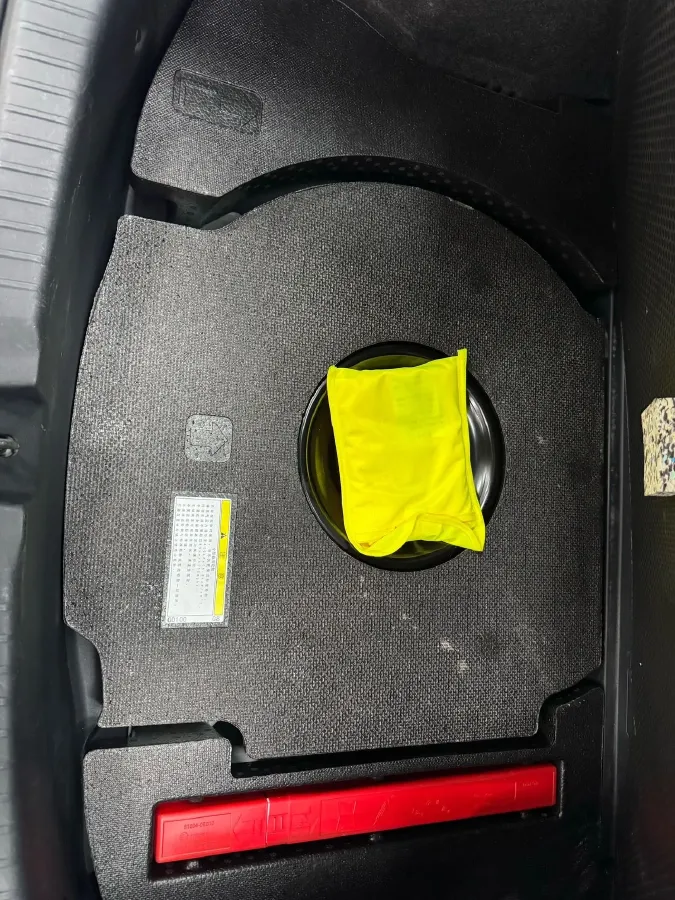 2022 Toyota Yaris L 1.5L 112HP L4 CVT,autocango,china used car exporter,china ev exporter,chinese used car exporter,chinese used ev exporter