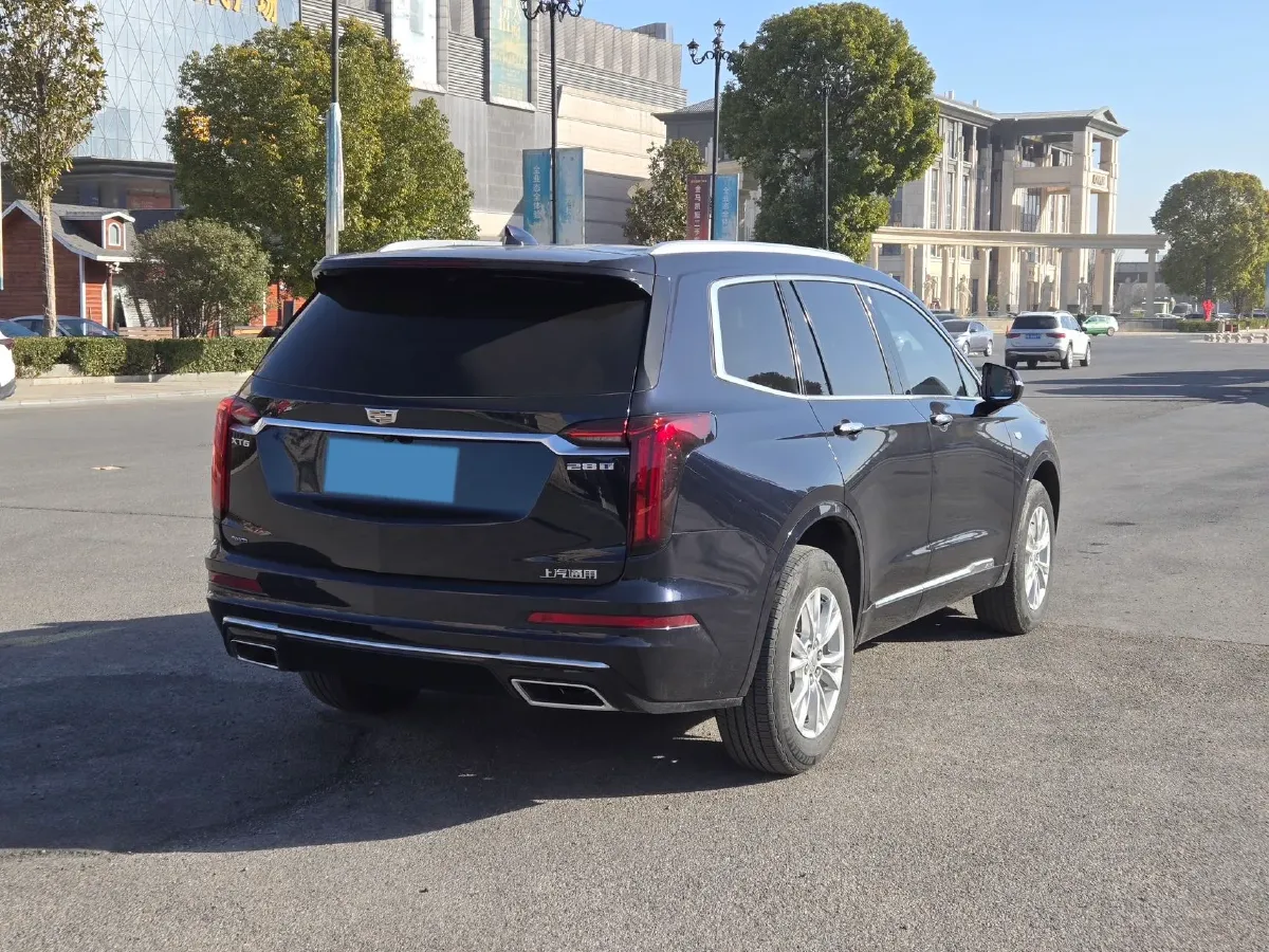 2021 Cadillac XT6 2.0T 237HP L4 9AT,autocango,china used car exporter,china ev exporter,chinese used car exporter,chinese used ev exporter