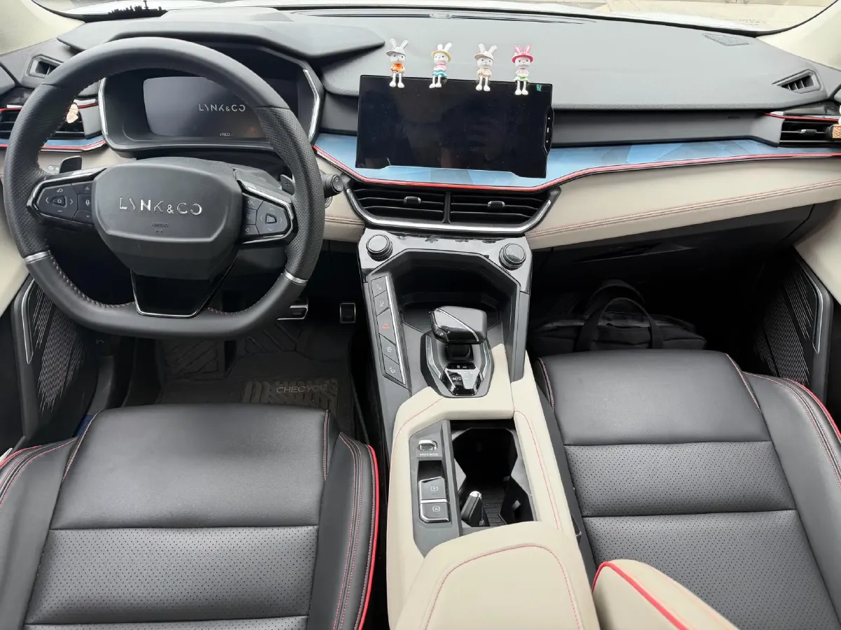 2020 LYNK&CO 06 1.5T 177HP L3 7DCT,autocango,china used car exporter,china ev exporter,chinese used car exporter,chinese used ev exporter