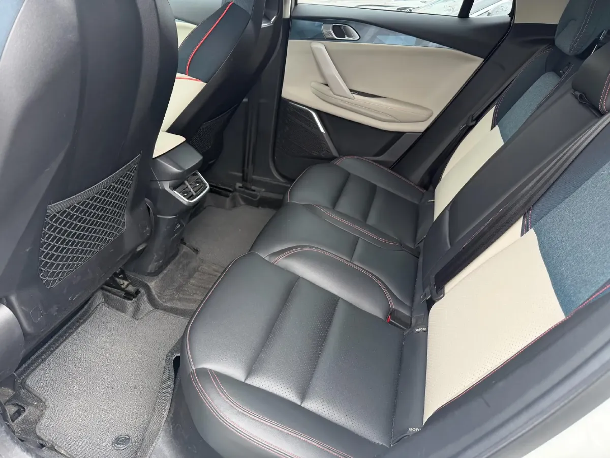 2020 LYNK&CO 06 1.5T 177HP L3 7DCT,autocango,china used car exporter,china ev exporter,chinese used car exporter,chinese used ev exporter