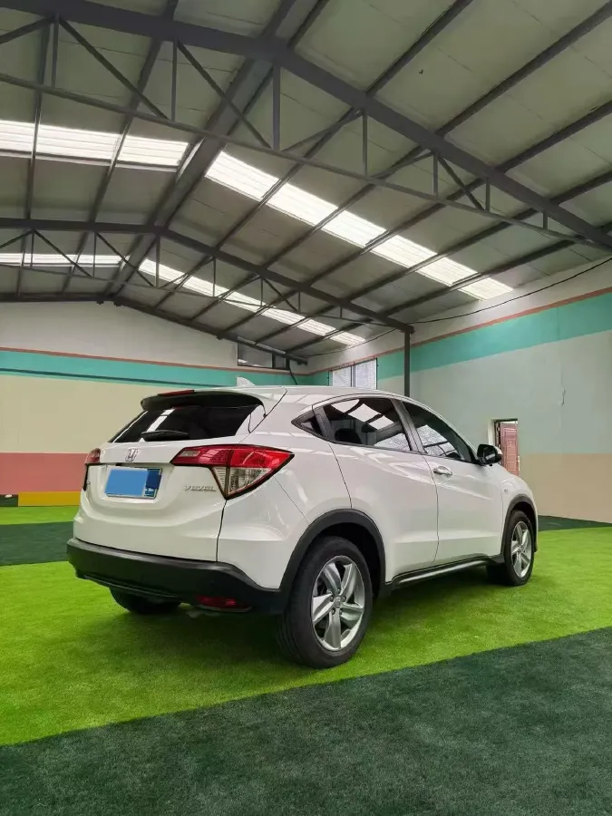 2022 Honda Vezel 1.5L 131HP L4 CVT,autocango,china used car exporter,china ev exporter,chinese used car exporter,chinese used ev exporter