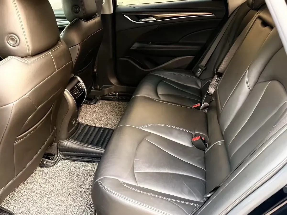 2021 Buick Larcosse 1.5T 169HP L4 9AT,autocango,china used car exporter,china ev exporter,chinese used car exporter,chinese used ev exporter