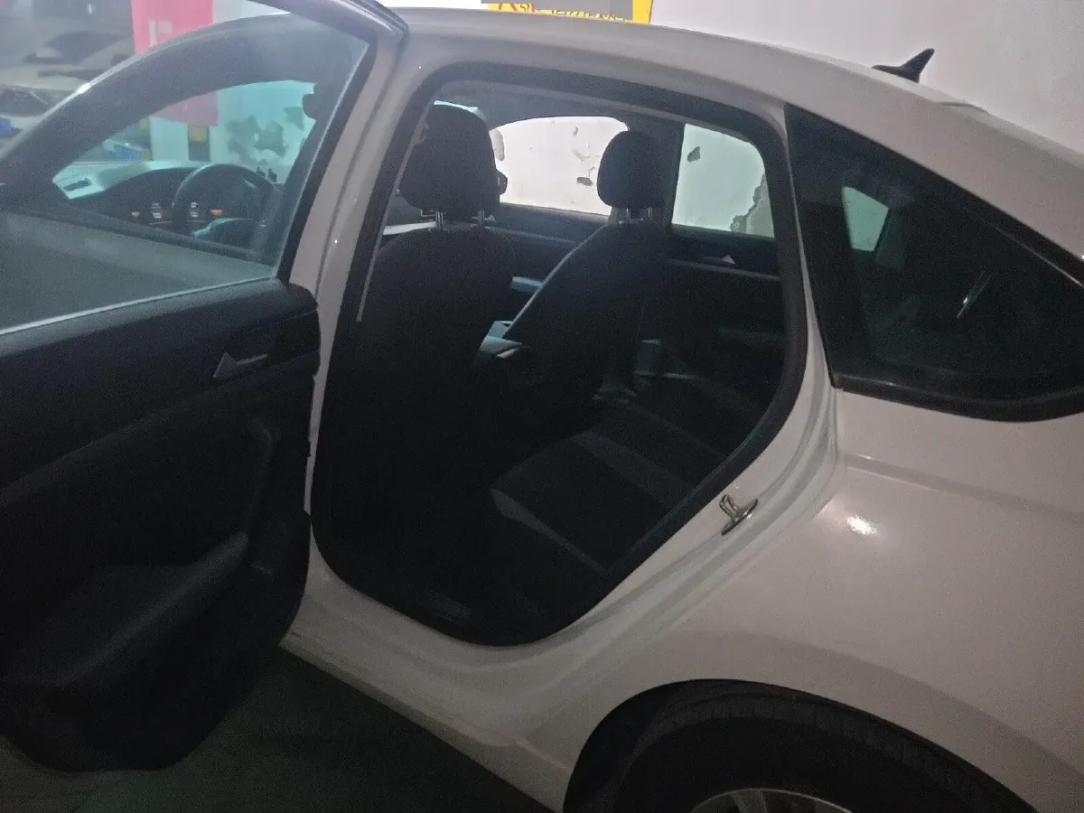 2023 Volkswagen Lavida 1.5L 110HP L4 6AT,autocango,china used car exporter,china ev exporter,chinese used car exporter,chinese used ev exporter