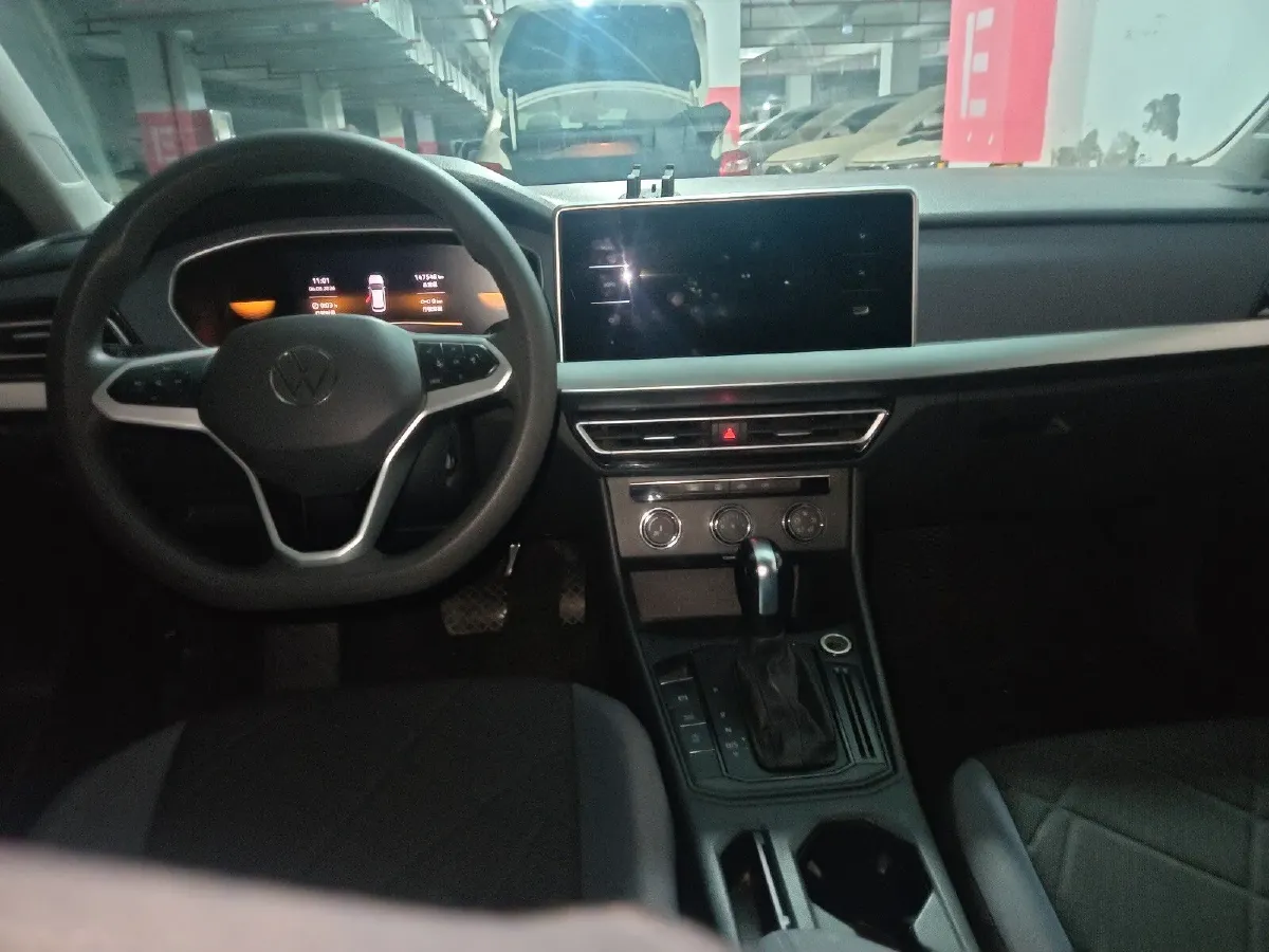 2023 Volkswagen Lavida 1.5L 110HP L4 6AT,autocango,china used car exporter,china ev exporter,chinese used car exporter,chinese used ev exporter