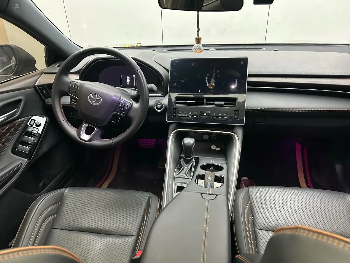 2024 Toyota Avalon 2.0L 173HP L4 CVT,autocango,china used car exporter,china ev exporter,chinese used car exporter,chinese used ev exporter