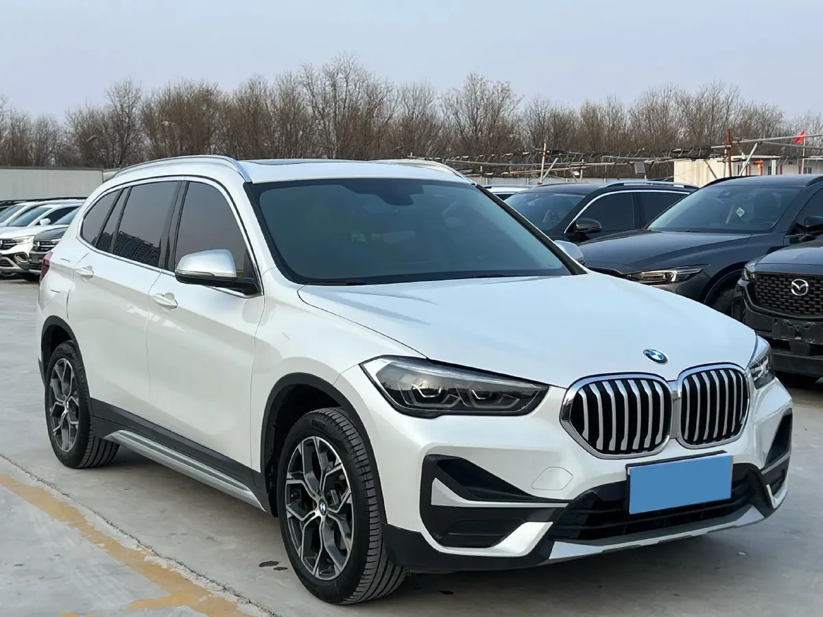 2022 BMW X1 1.5T 140HP L3 7DCT,autocango,china used car exporter,china ev exporter,chinese used car exporter,chinese used ev exporter