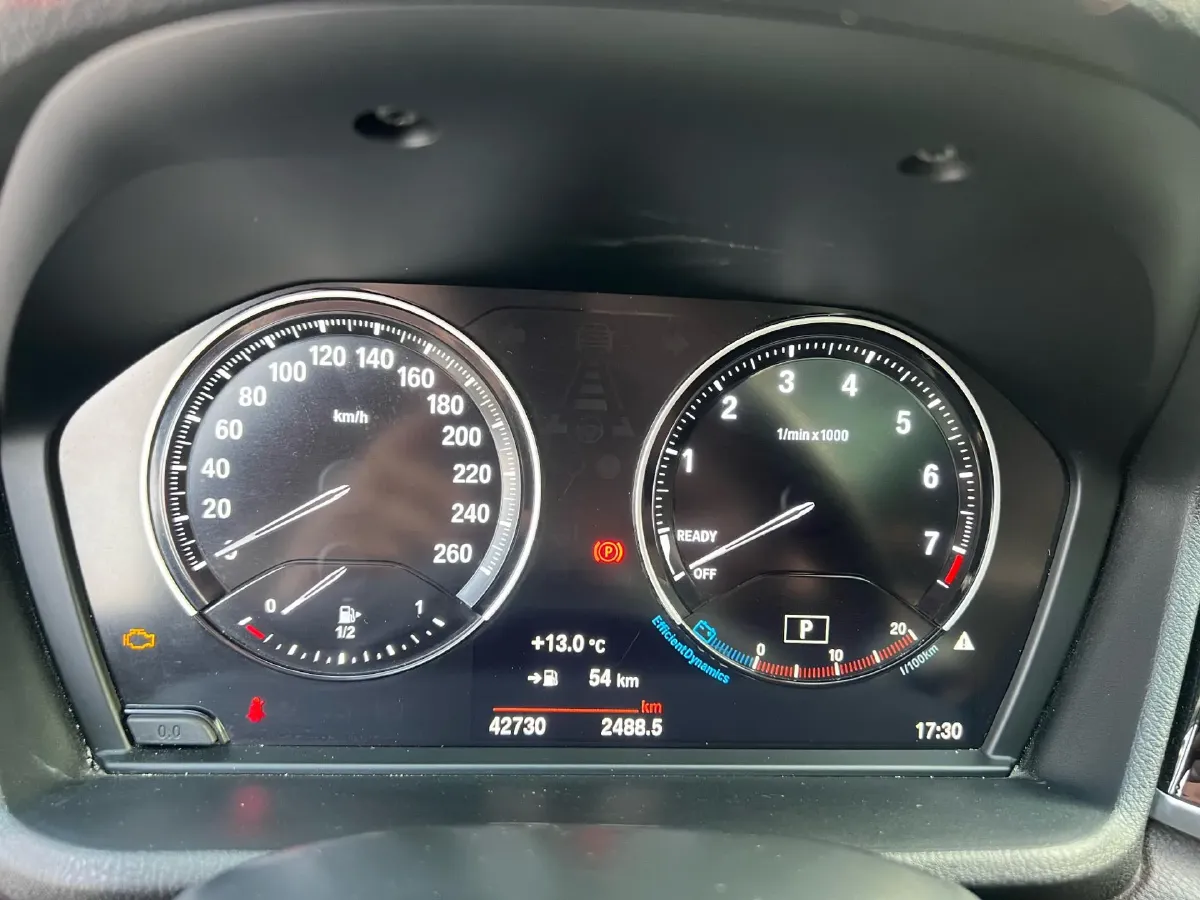 2022 BMW X1 1.5T 140HP L3 7DCT,autocango,china used car exporter,china ev exporter,chinese used car exporter,chinese used ev exporter