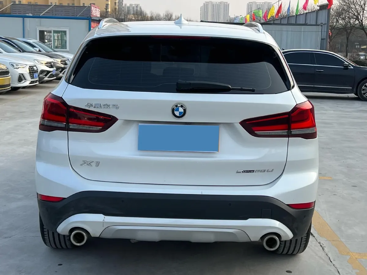 2022 BMW X1 1.5T 140HP L3 7DCT,autocango,china used car exporter,china ev exporter,chinese used car exporter,chinese used ev exporter