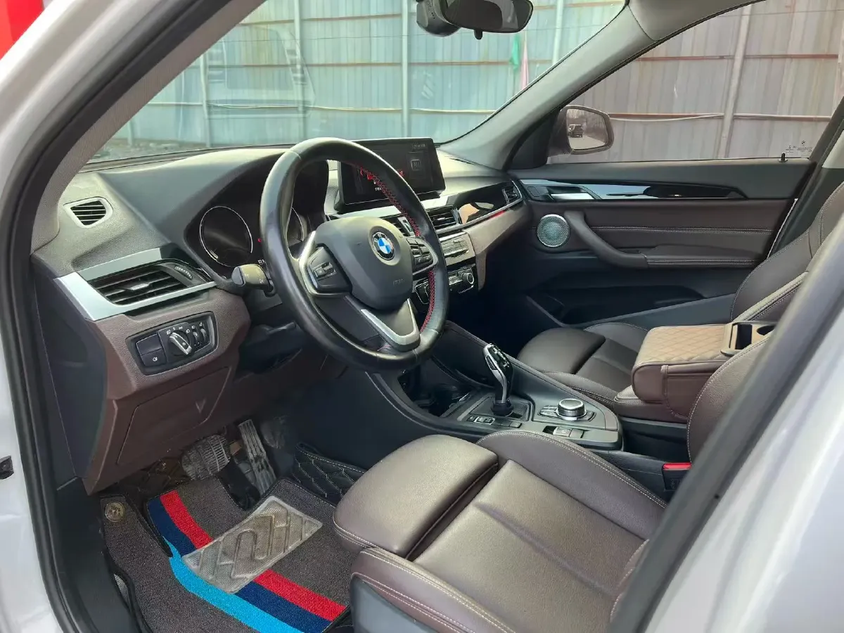 2022 BMW X1 1.5T 140HP L3 7DCT,autocango,china used car exporter,china ev exporter,chinese used car exporter,chinese used ev exporter