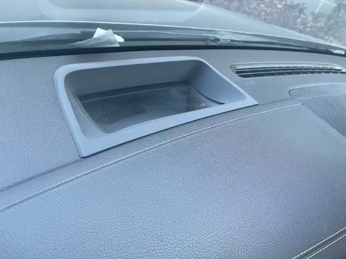 2021 Mercedes-Benz GLA AMG 2.0T 388HP L4 8DCT,autocango,china used car exporter,china ev exporter,chinese used car exporter,chinese used ev exporter