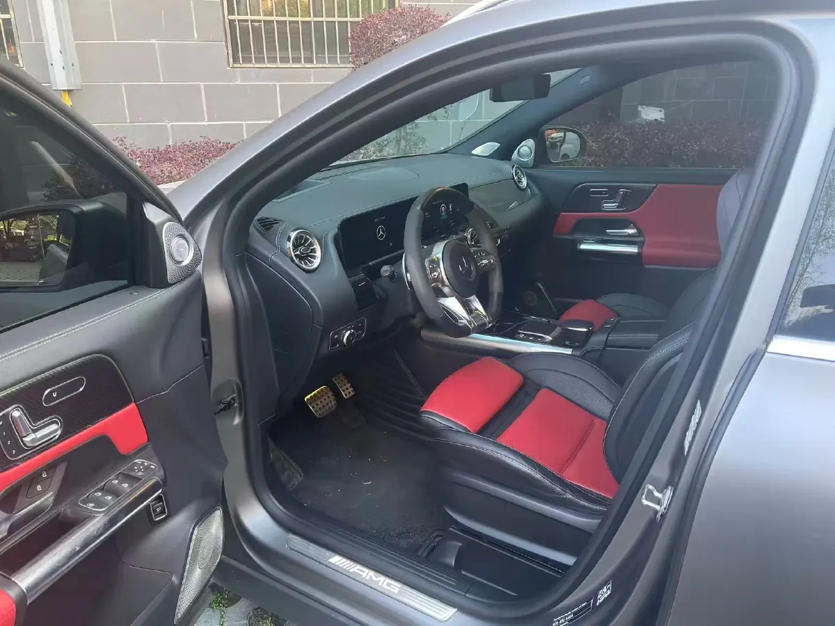 2021 Mercedes-Benz GLA AMG 2.0T 388HP L4 8DCT,autocango,china used car exporter,china ev exporter,chinese used car exporter,chinese used ev exporter