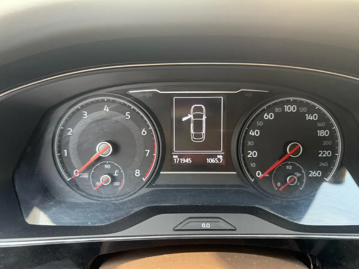 2020 Volkswagen Passat 2.0T 186HP L4 7DCT,autocango,china used car exporter,china ev exporter,chinese used car exporter,chinese used ev exporter