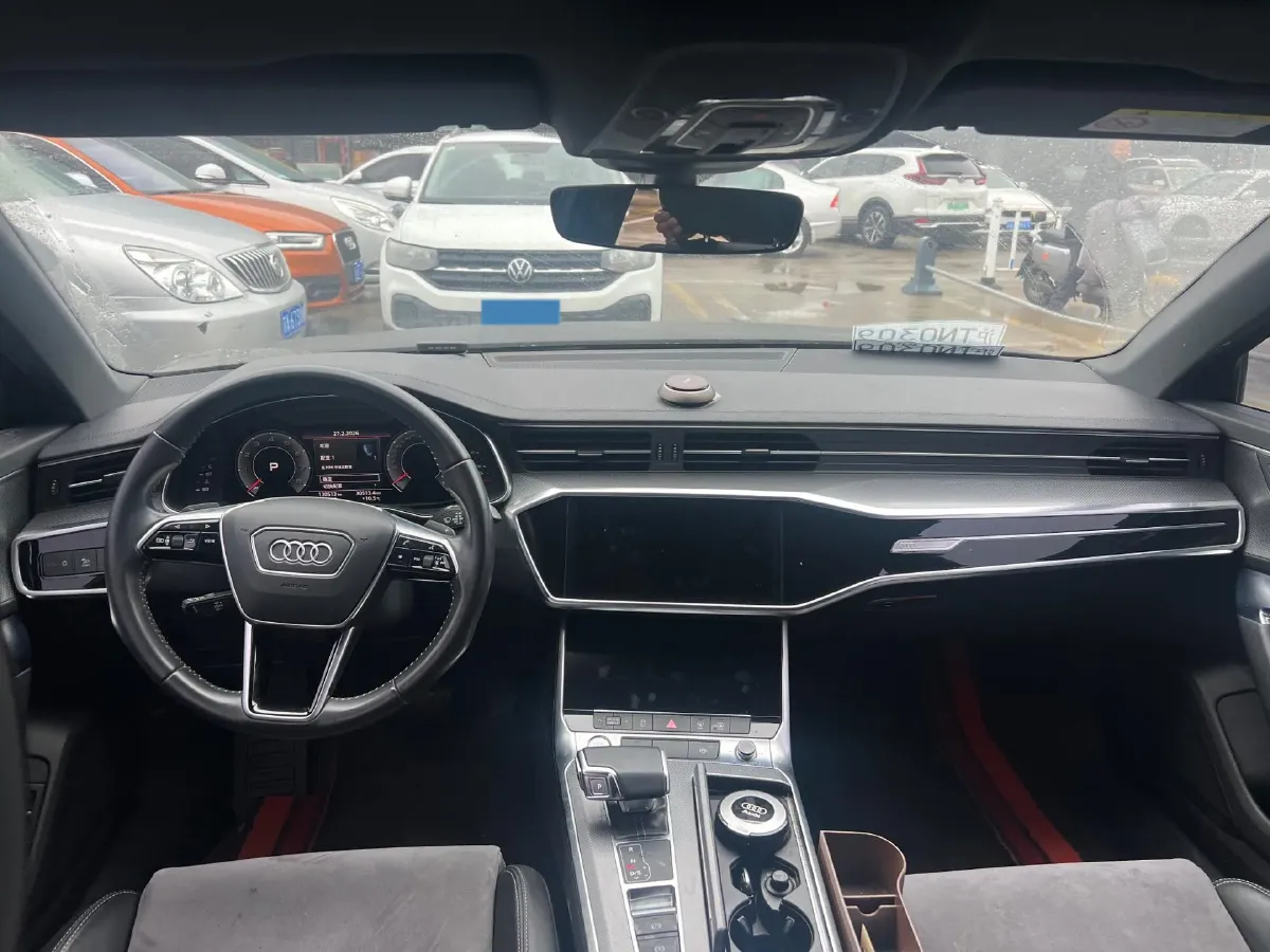 2019 Audi A6L 2.0T 190HP L4 7DCT,autocango,china used car exporter,china ev exporter,chinese used car exporter,chinese used ev exporter