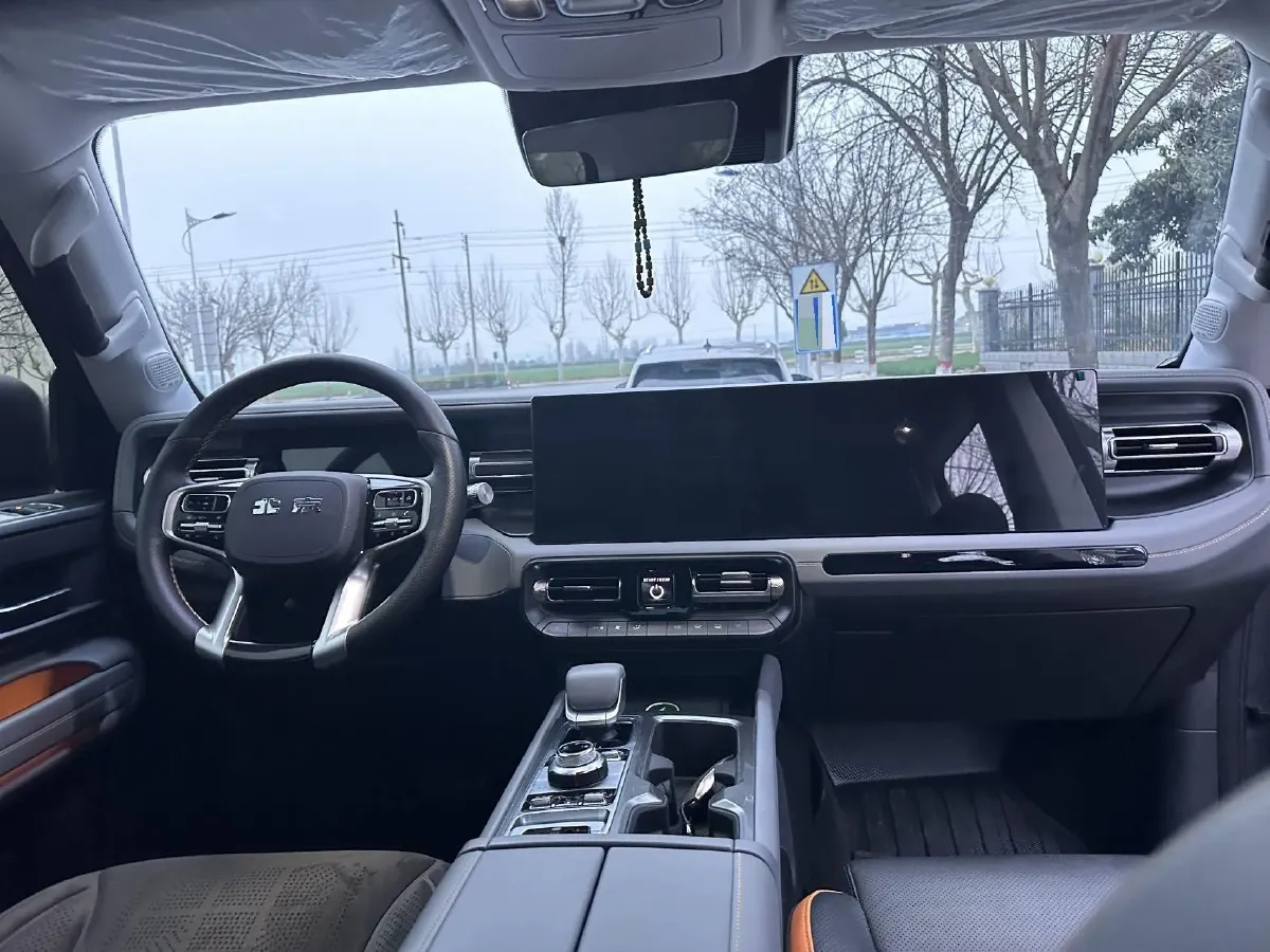 2025 Beijing BJ40 REEV REEV 188HP REEV 40.3KWH,autocango,china used car exporter,china ev exporter,chinese used car exporter,chinese used ev exporter