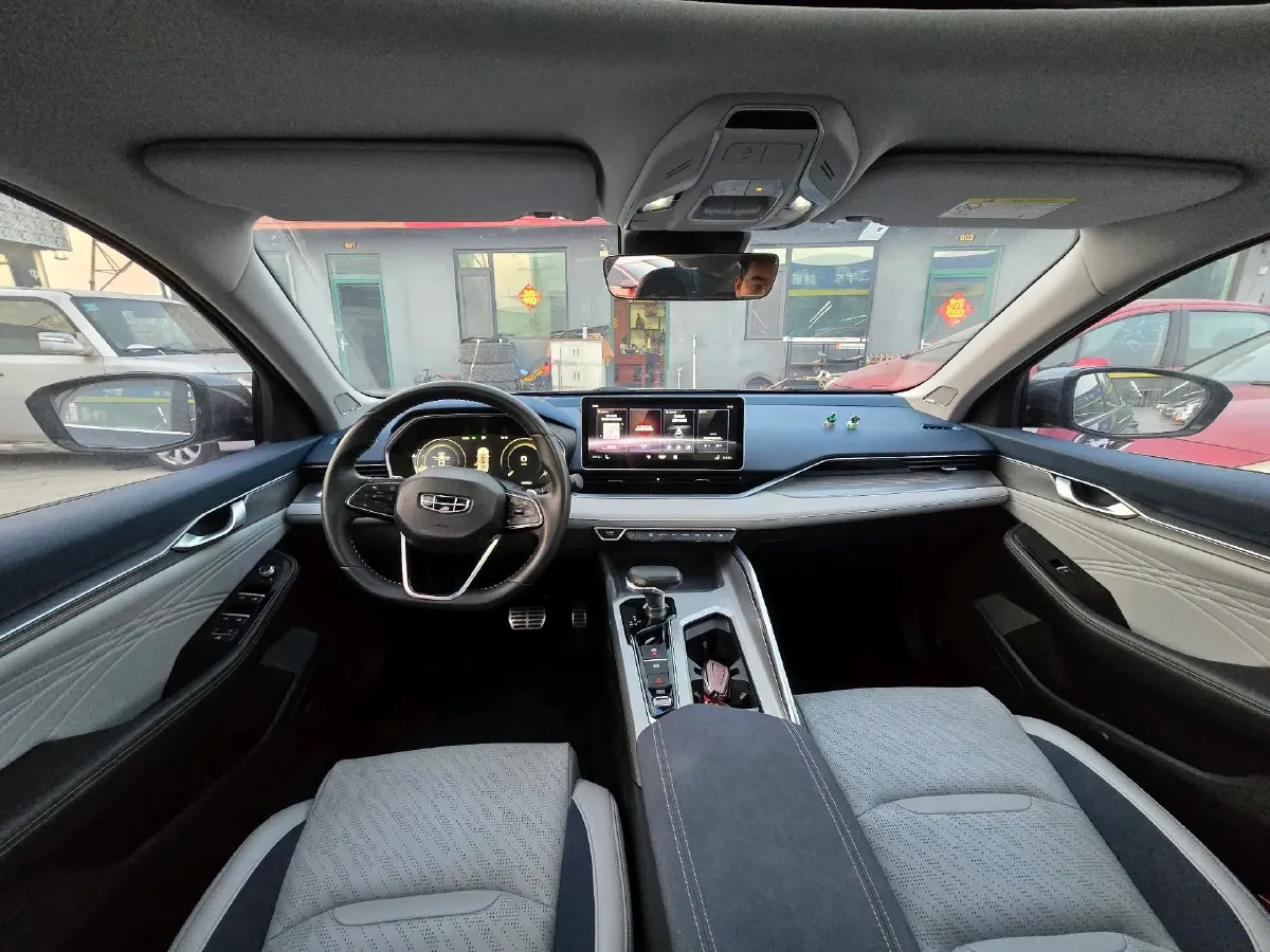 2021 Geely Preface 2.0T 190HP L4 7DCT,autocango,china used car exporter,china ev exporter,chinese used car exporter,chinese used ev exporter