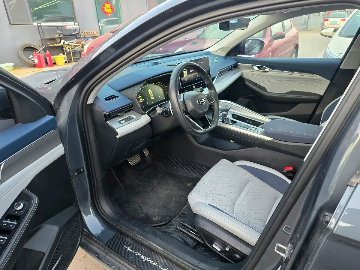 2021 Geely Preface 2.0T 190HP L4 7DCT,autocango,china used car exporter,china ev exporter,chinese used car exporter,chinese used ev exporter
