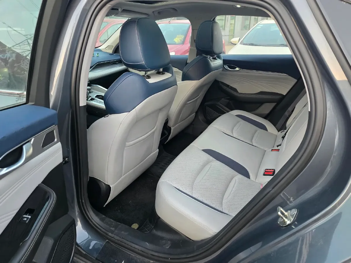 2021 Geely Preface 2.0T 190HP L4 7DCT,autocango,china used car exporter,china ev exporter,chinese used car exporter,chinese used ev exporter