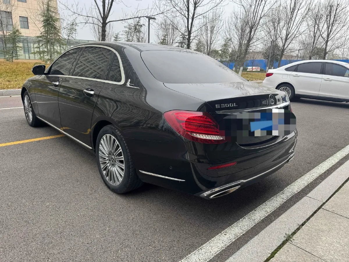 2020 Mercedes-Benz E Class 1.5T 184HP L4 9AT,autocango,china used car exporter,china ev exporter,chinese used car exporter,chinese used ev exporter