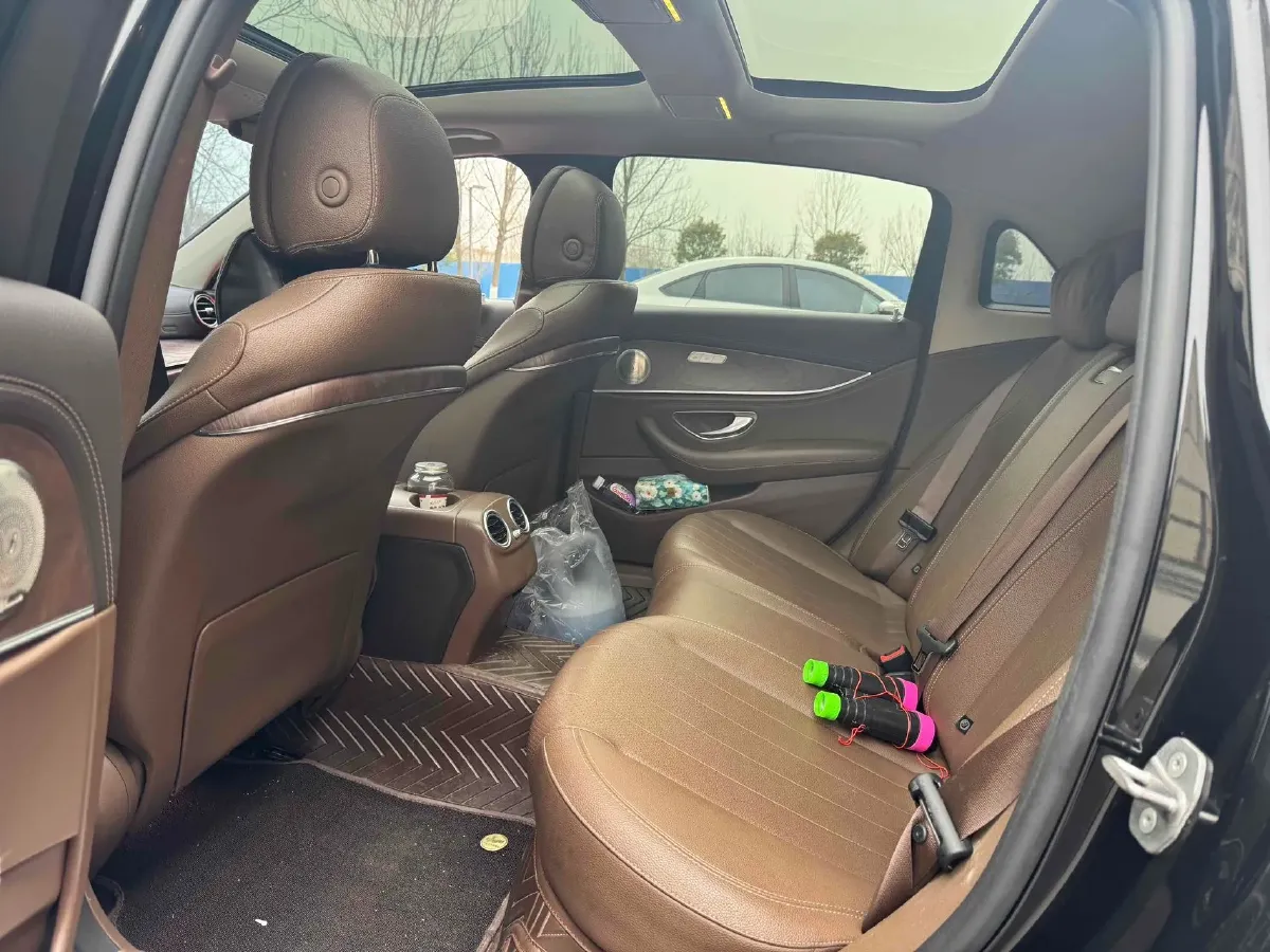 2020 Mercedes-Benz E Class 1.5T 184HP L4 9AT,autocango,china used car exporter,china ev exporter,chinese used car exporter,chinese used ev exporter