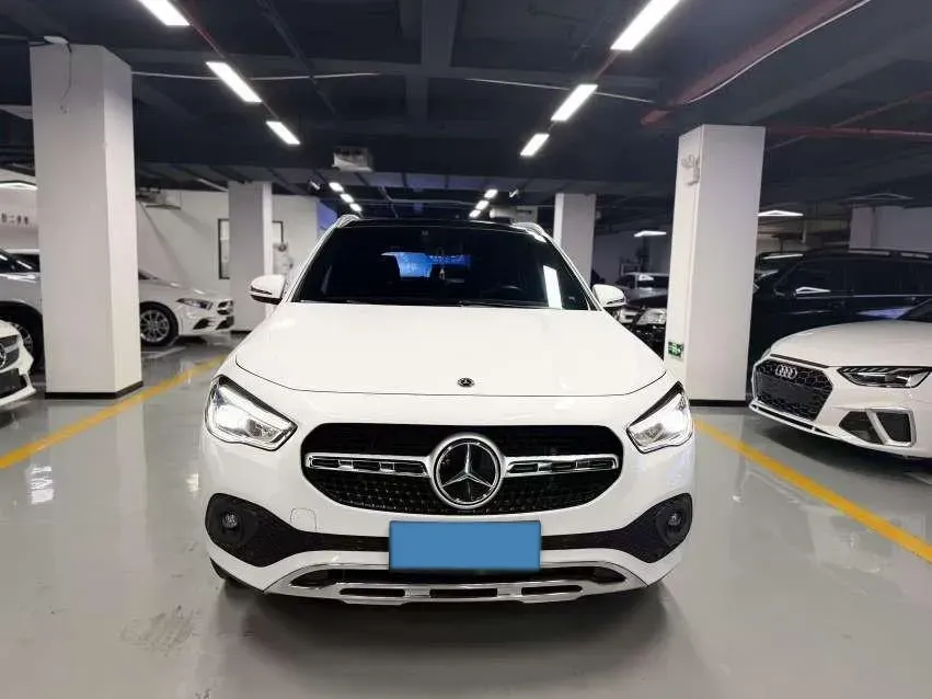 2020 Mercedes-Benz GLA Class 1.3T 163HP L4 7DCT,autocango,china used car exporter,china ev exporter,chinese used car exporter,chinese used ev exporter