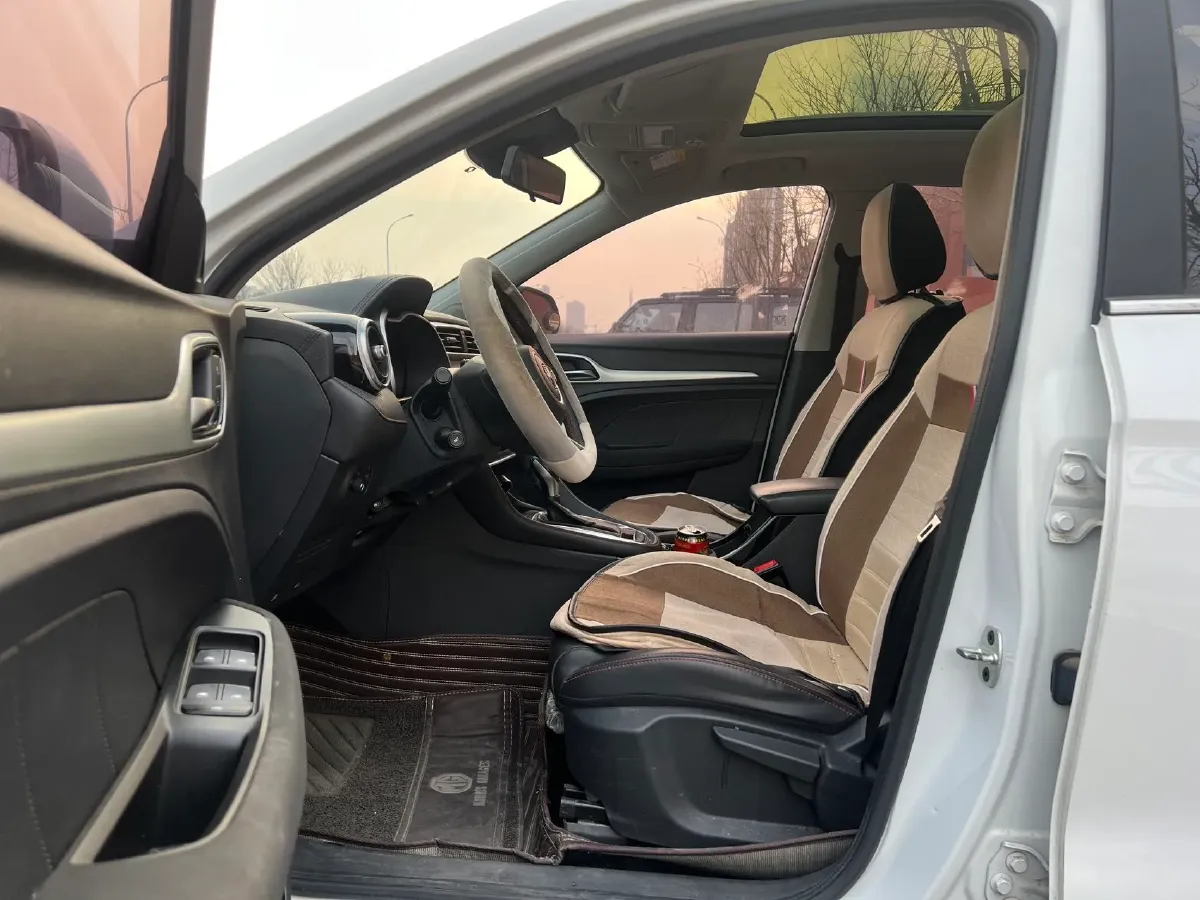 2020 MG ZS 1.5L 120HP L4 CVT,autocango,china used car exporter,china ev exporter,chinese used car exporter,chinese used ev exporter