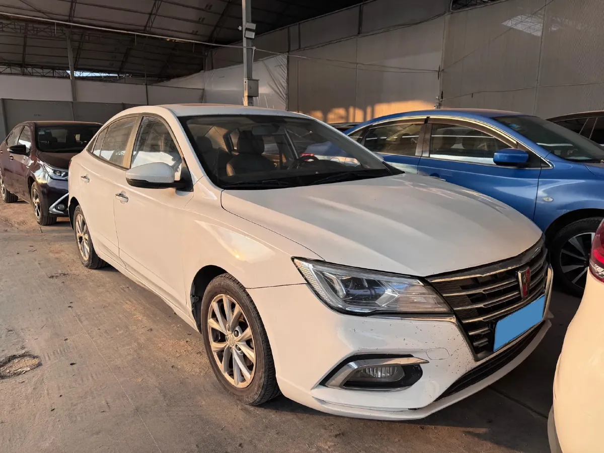 2019 Roewe i5 1.5L 120HP L4 CVT,autocango,china used car exporter,china ev exporter,chinese used car exporter,chinese used ev exporter