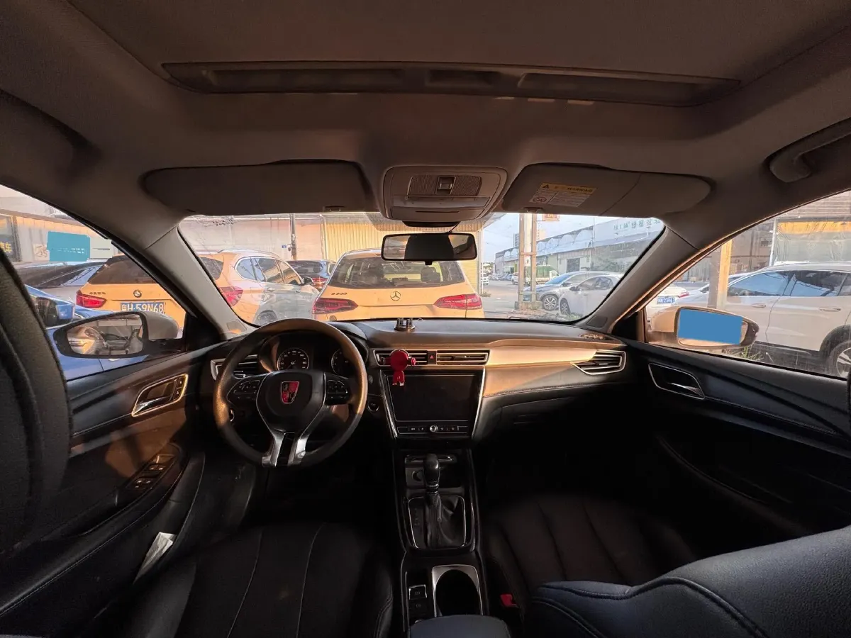 2019 Roewe i5 1.5L 120HP L4 CVT,autocango,china used car exporter,china ev exporter,chinese used car exporter,chinese used ev exporter