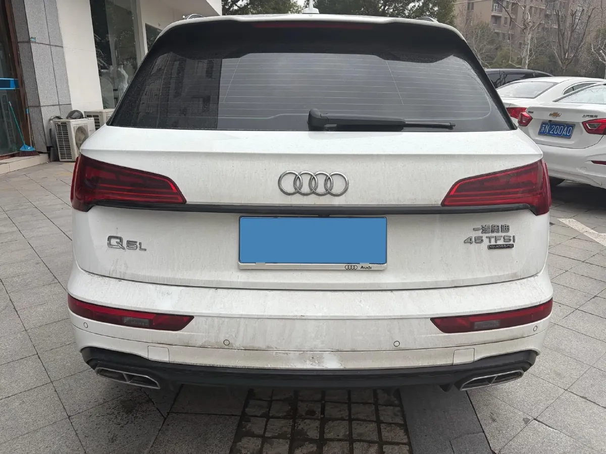 2022 Audi Q5L Sportback 2.0T 190HP L4 7DCT,autocango,china used car exporter,china ev exporter,chinese used car exporter,chinese used ev exporter