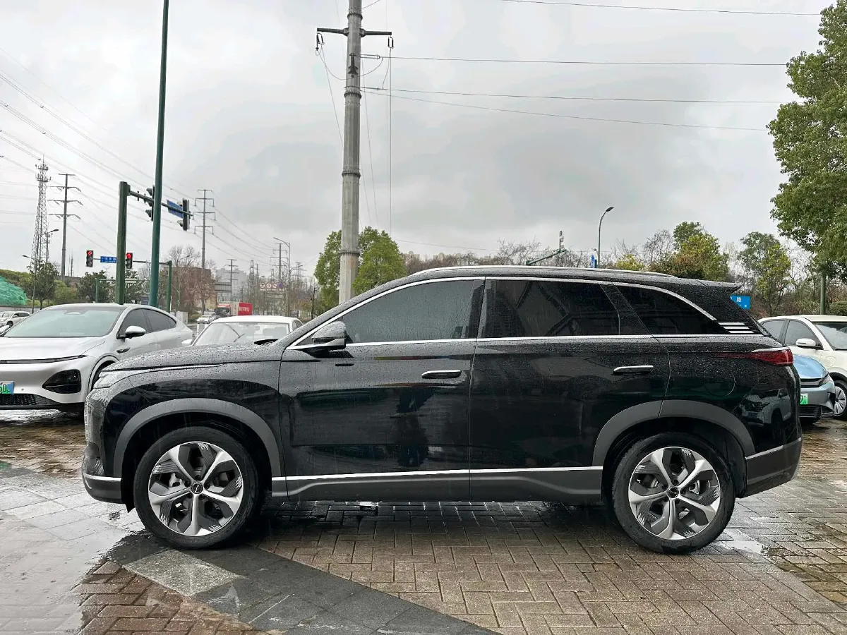 2024 BYD Frigate 07 1.5T 139HP L4 E-CVT PHEV 18.3KWH,autocango,china used car exporter,china ev exporter,chinese used car exporter,chinese used ev exporter