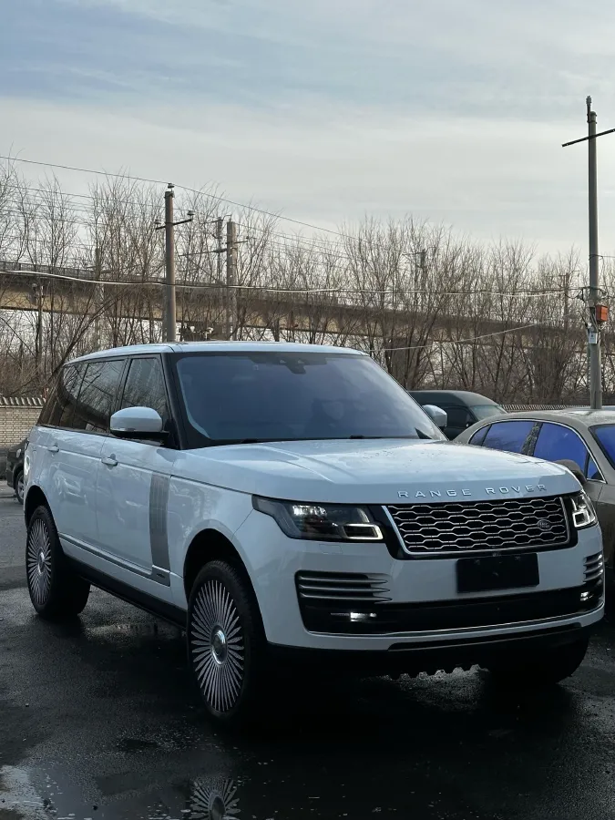 2020 Land Rover Range Rover 3.0T 400HP L6 8AT,autocango,china used car exporter,china ev exporter,chinese used car exporter,chinese used ev exporter