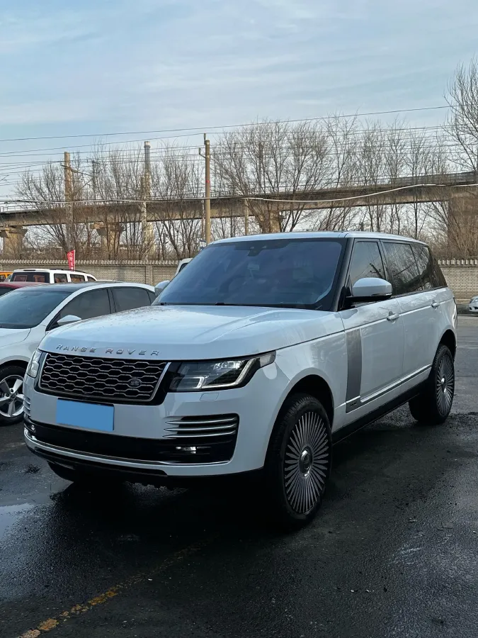 2020 Land Rover Range Rover 3.0T 400HP L6 8AT,autocango,china used car exporter,china ev exporter,chinese used car exporter,chinese used ev exporter