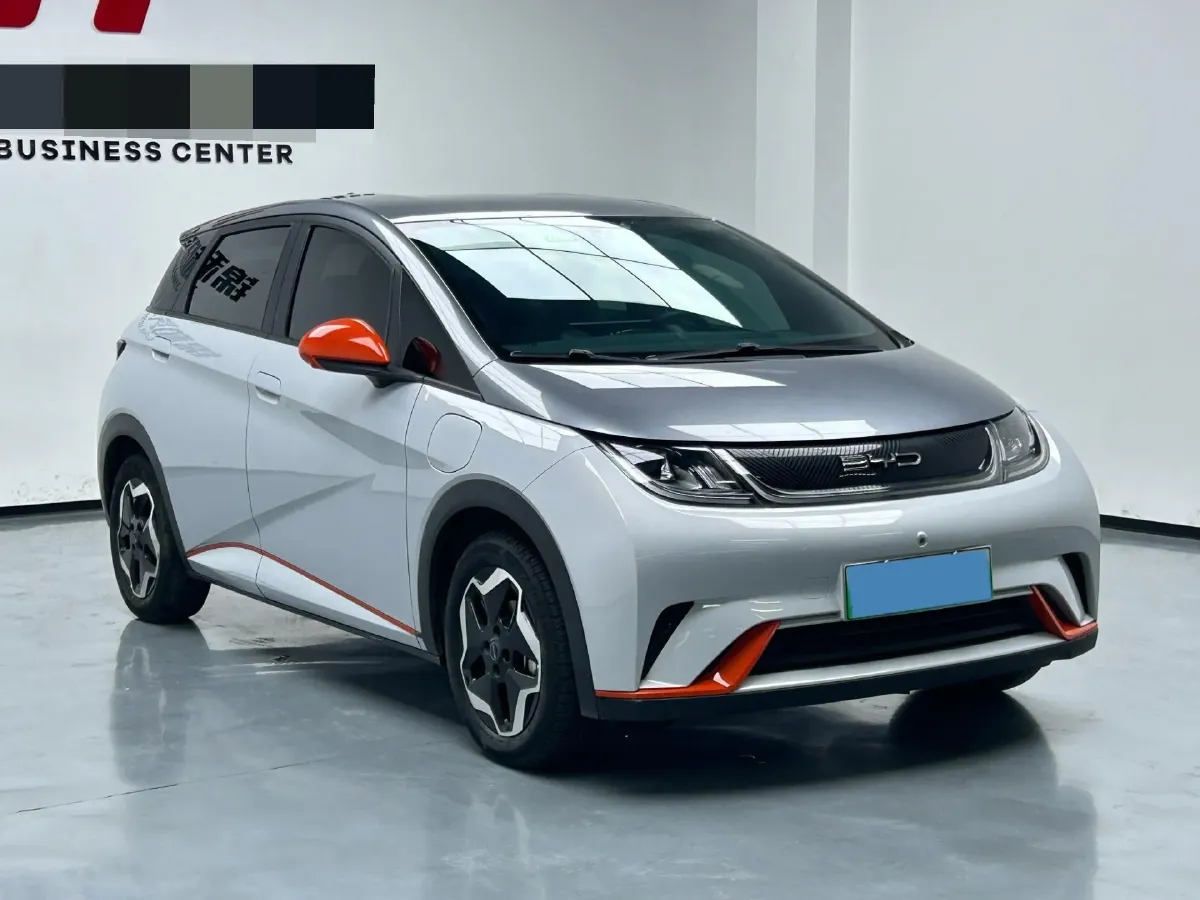 2021 Ford Escort 1.5L 122HP L3 6AT,autocango,china used car exporter,china ev exporter,chinese used car exporter,chinese used ev exporter